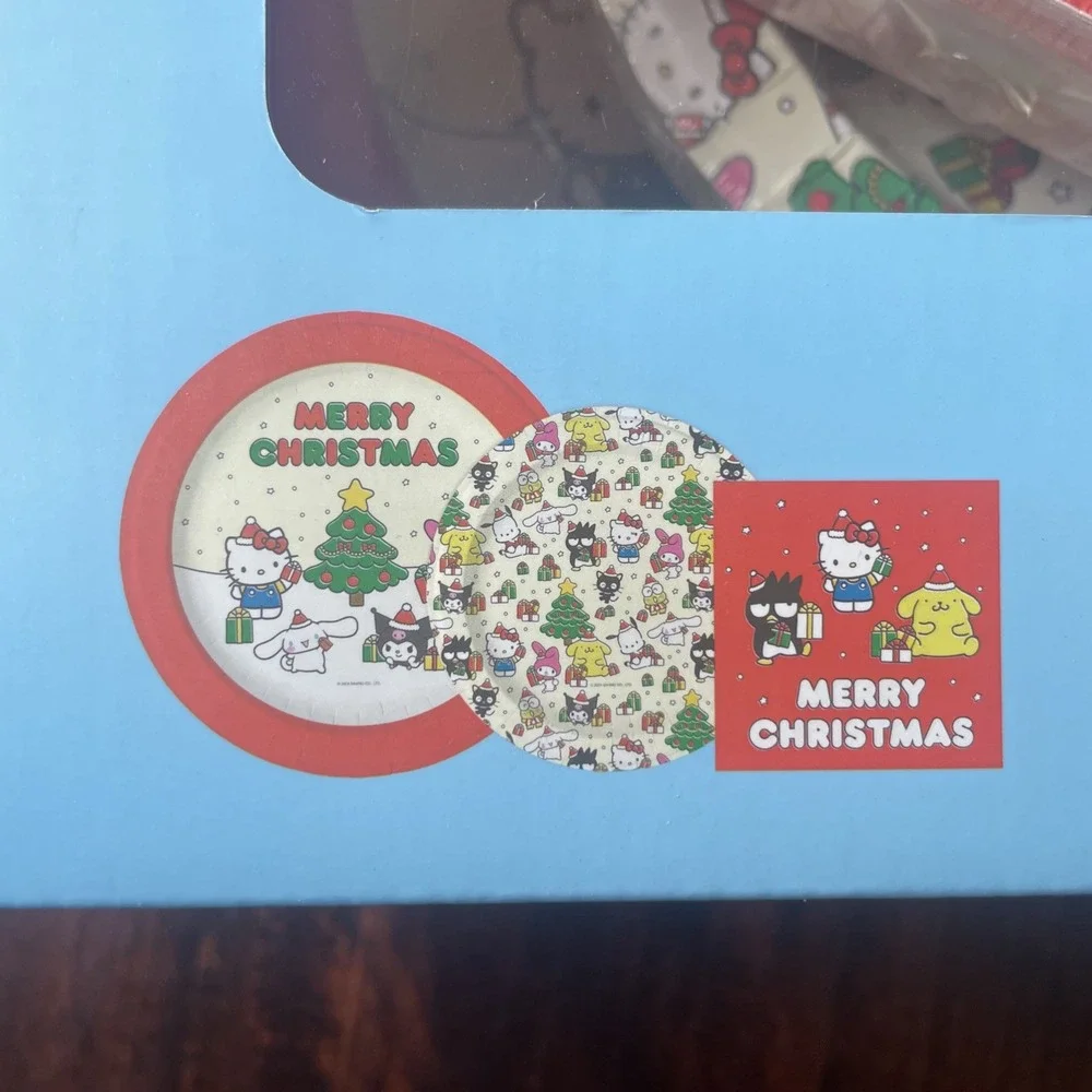 Hello Kitty Holiday Party Christmas Paper‎ Plates Tableware Party Set! NEW